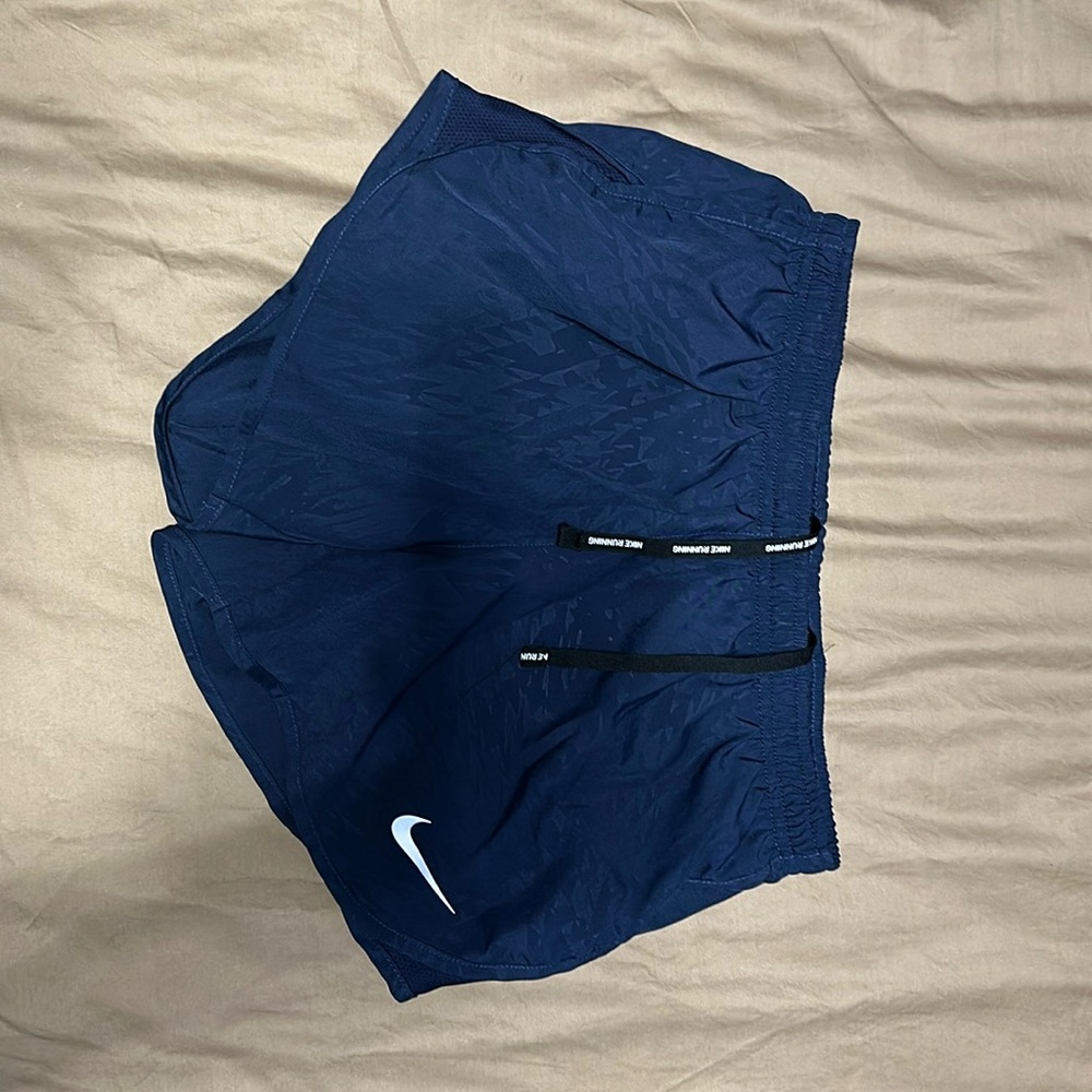 Nike tempo brief lined running shorts